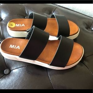 MIA Sandals